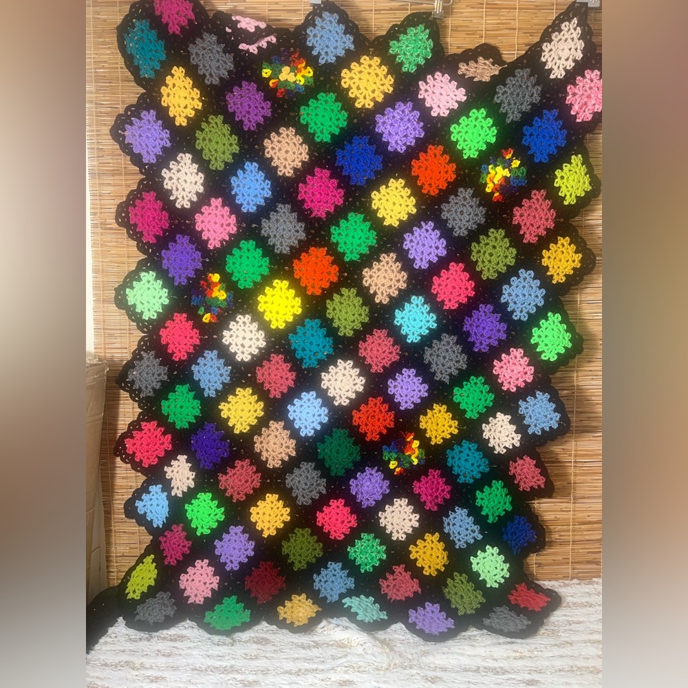 Vtg Crocheted 51X60 Chain Flower Blanket Throw Afghan Black Muti Colored Flowers